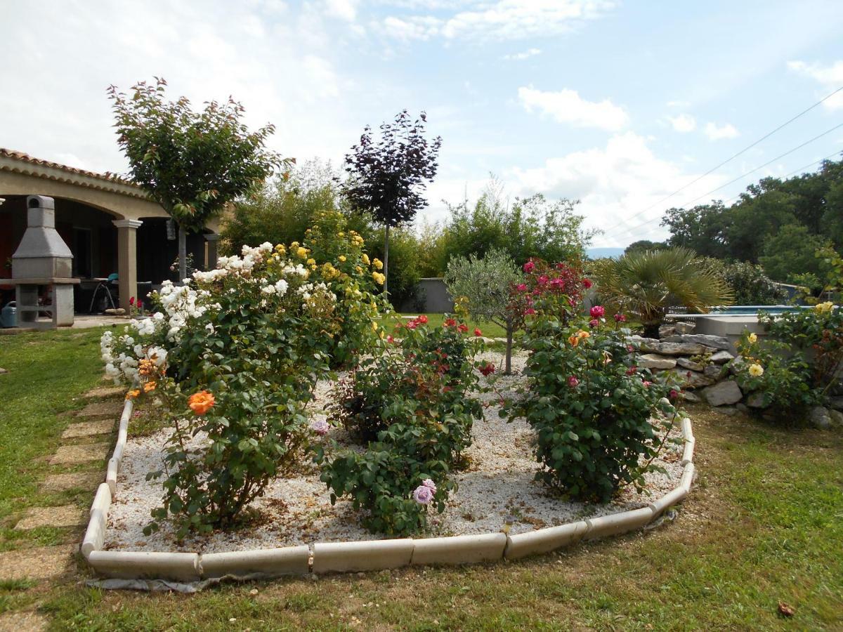 Hotel Chez Lulu Saint-Saturnin-d'Apt Exteriér fotografie